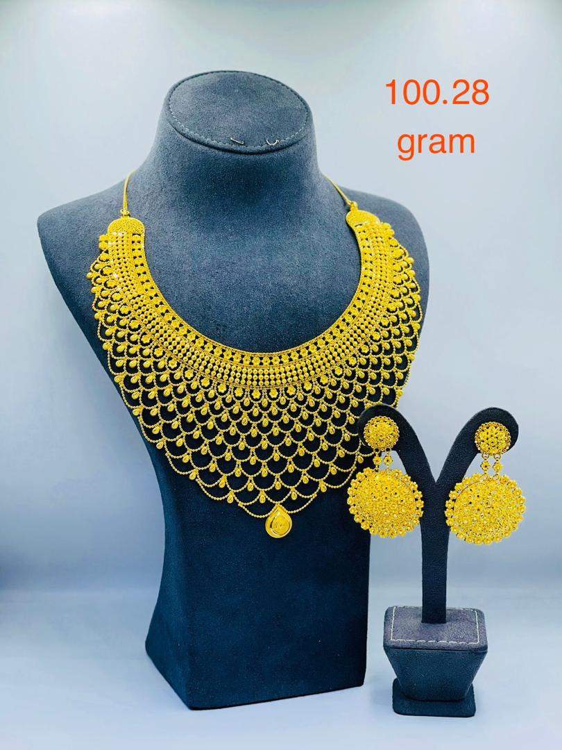 Collier en or 24 carats, modèle prestige